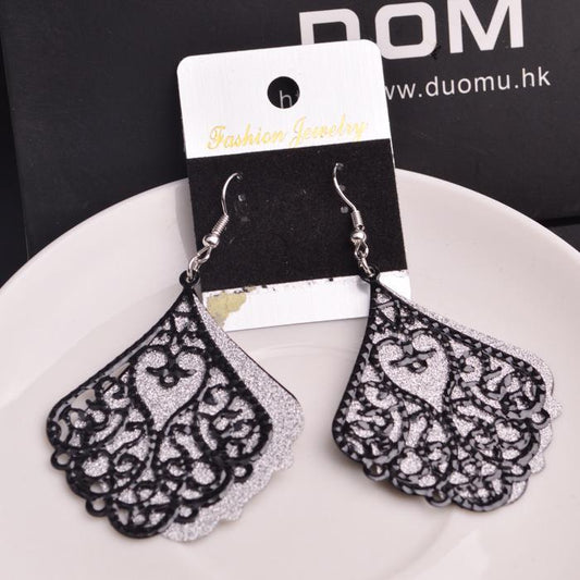 Direct Supply Fashion Exaggerated Palace Hollow Frosted Earrings Ladies Retro Flower Earrings Earrings