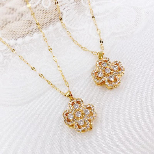 Internet celebrity fashion rotating necklace time to run four-leaf clover collarbone chain female