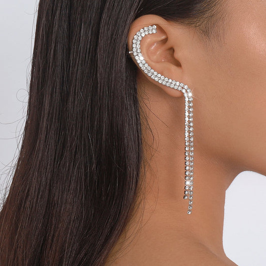 E1584 Internet celebrity fairy stream earrings decorated with sweet and cool rhinestone temperament elegant and indifferent niche earrings