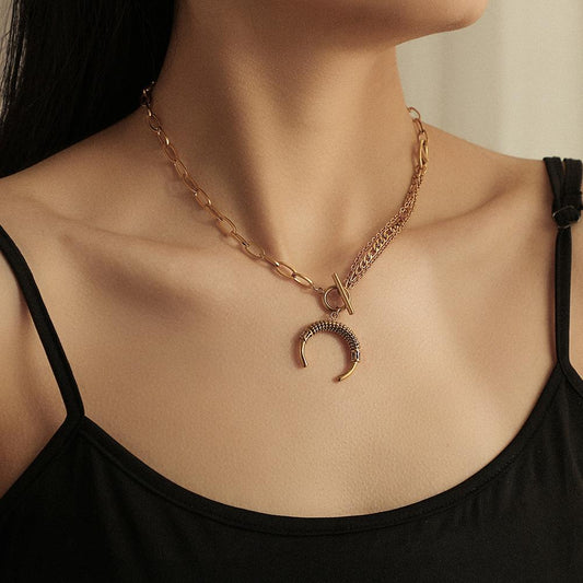 Jewelry Fashion Stainless Steel Gold Retro Curved Moon Pendant Necklace Personality Chain Clavicle Chain