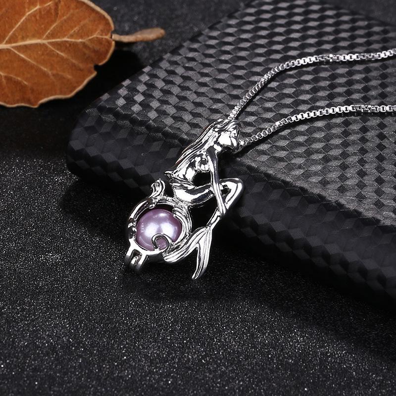 Delicate Pearl Mermaid Pendant Necklace Petite Delicate Clavicle Chain