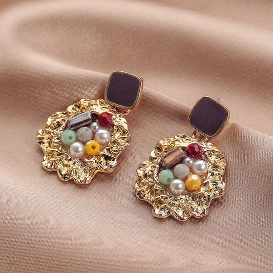 Irregular round pearl colored diamond earrings French temperament earrings atmosphere retro earrings jewelry