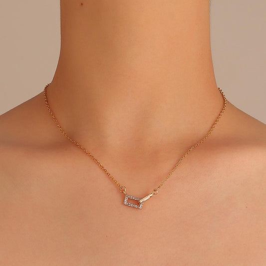 Ins Simple Geometric Square Necklace Women's Fashion Light Luxury Ring Interlocking Zircon Clavicle Chain Net Red Necklace