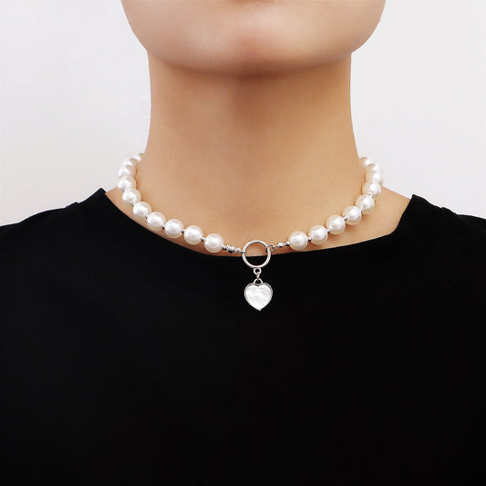 Love mother-of-pearl pendant clavicle chain INS temperament French high-end sense GoodLUCK white mother-of-pearl necklace