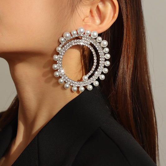 E1263 Jewelry Personality Diamond Round Earrings Exaggerated Night Light Luxury Imitation Pearl Earrings Women