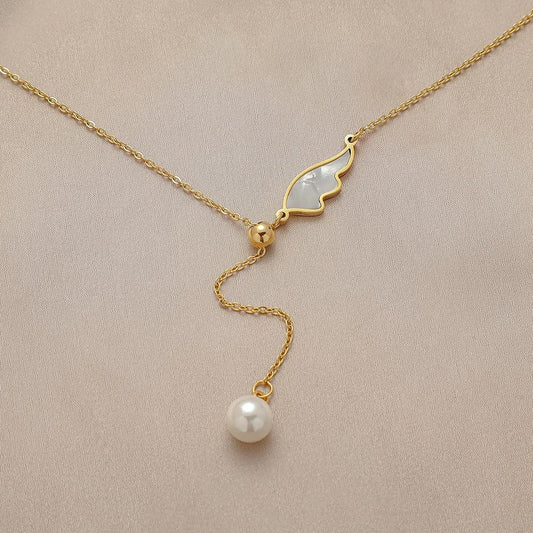 Personalized stainless steel light luxury shell angel wings pearl adjustable necklace titanium steel temperament clavicle chain