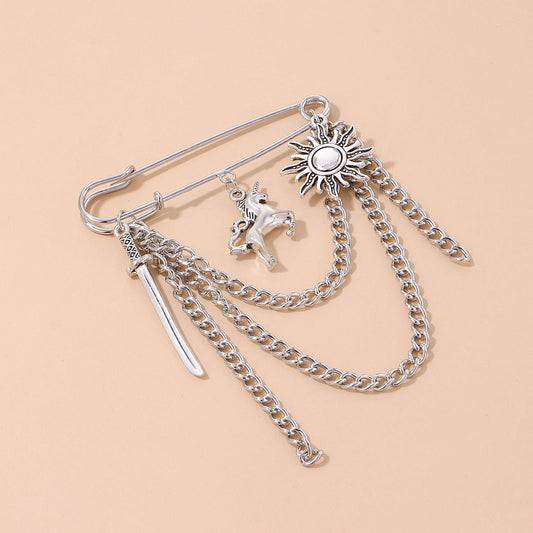 Jewelry trendy cool multi-element pony brooch men and women versatile fashion pin pendant accessories