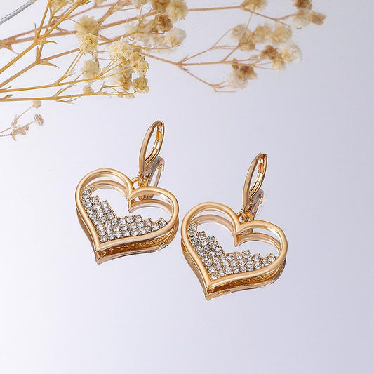 Ins diamond heart earrings female fashion temperament niche design hollow heart-shaped ear buckle net red earrings trend