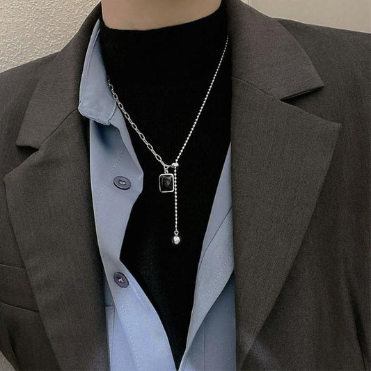 Titanium steel push-pull adjustable black agate necklace niche design sense ins hip-hop black square brand tassel sweater chain