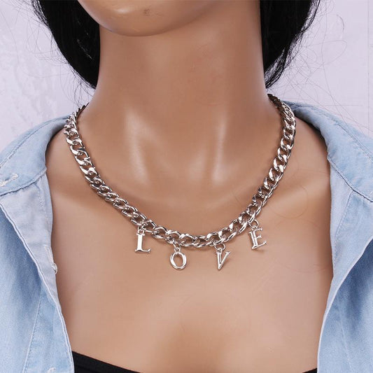 Jewelry Metal Thick Chain Necklace Niche Design Fashion Light Luxury Letter Clavicle Chain