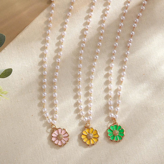 White small flower pearl necklace cold high flash pearl chain choker chrysanthemum clavicle chain jewelry