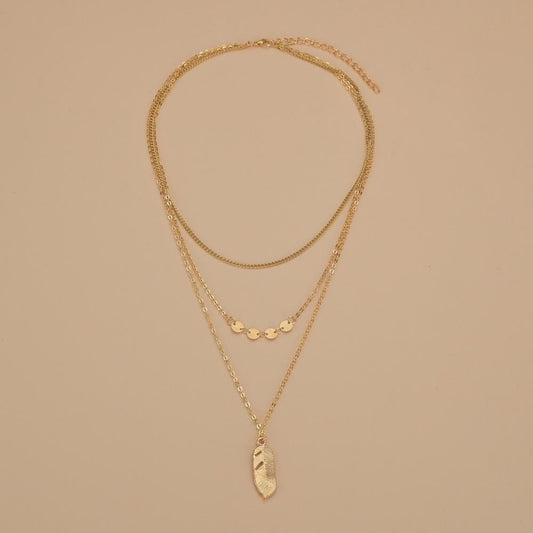 Fashion Alloy Leaf Necklace Simple Disc Clavicle Chain Necklace Ladies Accessories