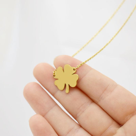 Fashion lucky four-leaf clover necklace female simple four-leaf clover collarbone chain titanium steel pendant