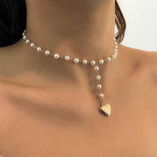 Cold Temperament Imitation Pearl Chain Clavicle Necklace Simple Metal Peach Heart Pendant Necklace Women