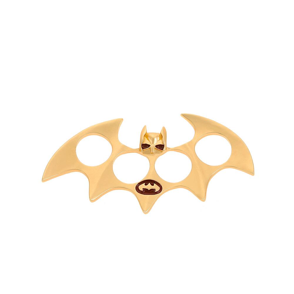 Gothic exaggerated bat boxing claw ring fashion creative niche design knuckle boxing hand grabber
