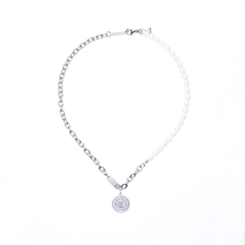 Ins indifferent titanium steel round plate necklace female niche design sense net red hip-hop tide choke collar collarbone chain