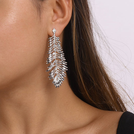 E1414 Simple Metal Earrings Creative Hollow Feather Leaf Earrings Cold Personality Earrings