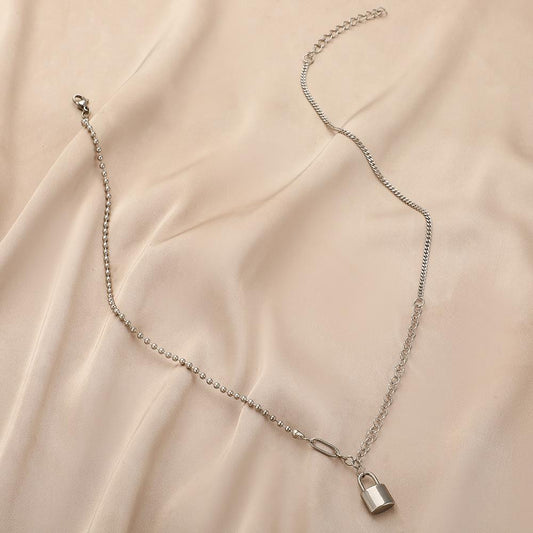 Stylish Design Sense Simple Short Stitching Cold Stainless Steel Lock Necklace