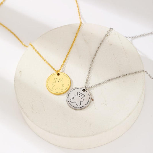 Earth Cool Bear Round Necklace Men and Women Couples Cute Hip Hop Pendant Personality Fashion Clavicle Chain Titanium Steel
