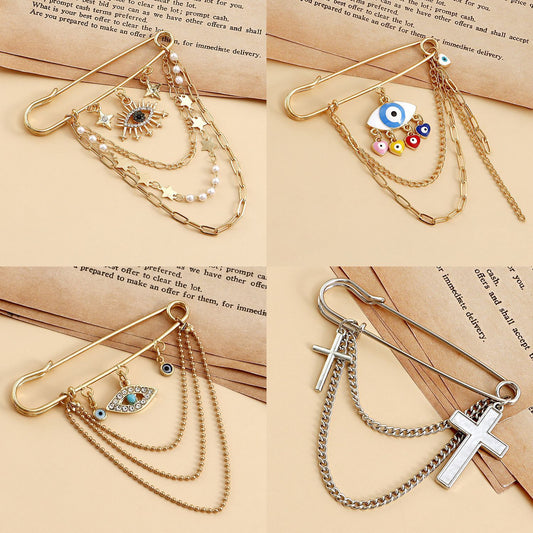 Jewelry Retro Diamond Eye Devil's Eye Tassel Small Fragrance Brooch Clothing Female Pin Accessories