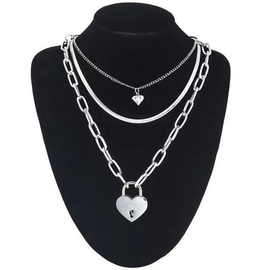 Jewelry simple ins net red same style buckle chain necklace female fresh love pendant lock necklace