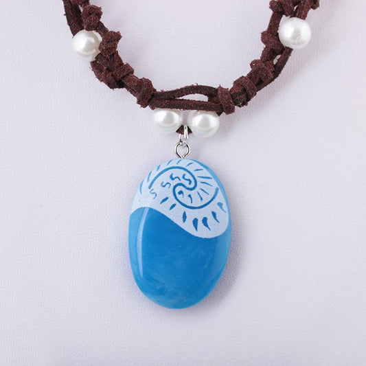 Pearl hand-woven Ocean Romance necklace Moana moana with the same luminous pendant