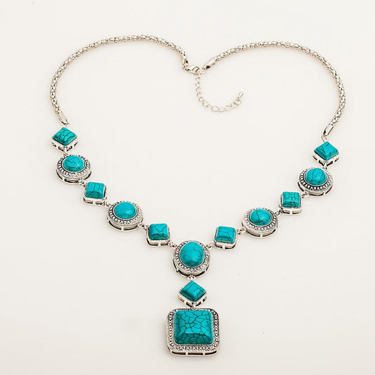 Jewelry Turquoise Necklace Retro Rhombus Round Geometric Shape Alloy Necklace