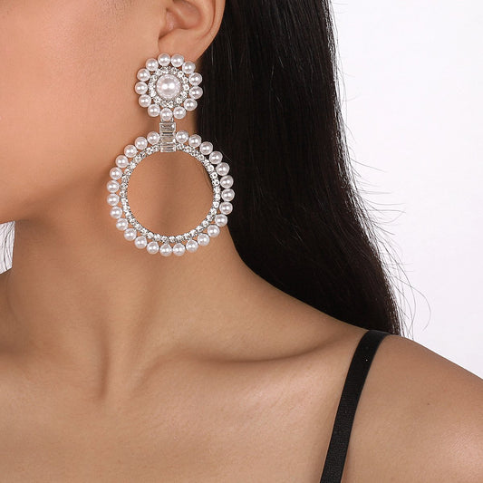 E1447 Exaggerated Circle Earrings Pearl Rhinestone Temperament Light Luxury Earrings Personality Lady Fashion Earrings