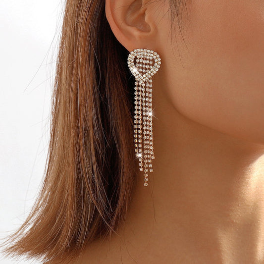 E1557 Exaggerated claw chain rhinestone temperament earrings love claw chain tassel temperament long earrings for women