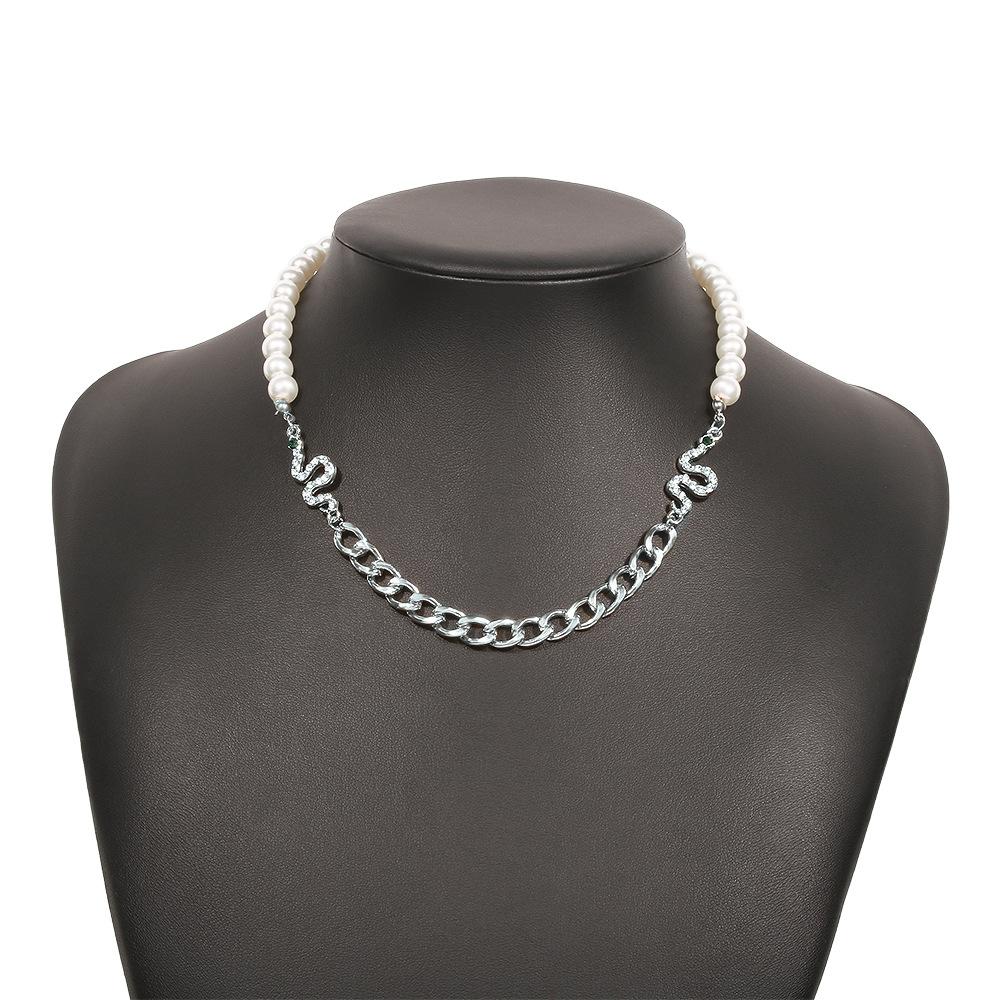 N9426 Jewelry Chain Pearl Stitching Fashion Necklace Exaggerated Snake Shape Micro-inlaid Cold Necklace
