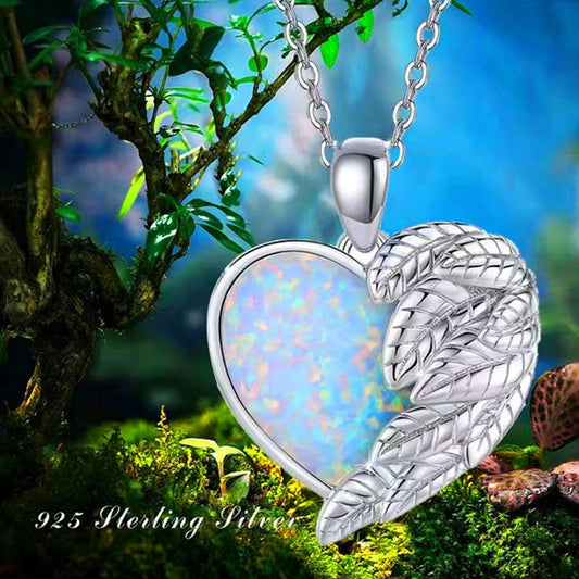 Jewelry Fashion Love Feather Pendant Necklace Female Niche Design Valentine's Day Gift Jewelry