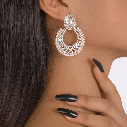 E1757 Xiaoxiang Retro Pearl Geometric Earrings Water Drop Diamond Light Luxury Temperament Circle Hollow Earrings