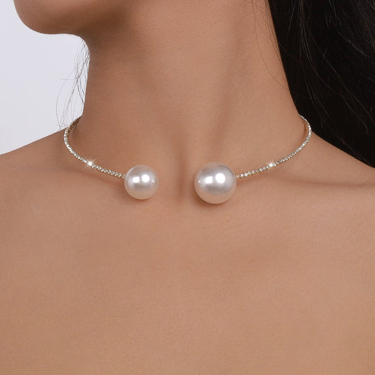 N1586 Elegant Retro Full Diamond Necklace French Romantic Light Luxury Pearl Necklace Temperamental Geometric Necklace