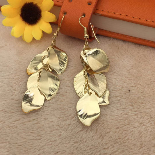 Fashion Texture Metal Sequins Banana Leaf Ladies Earrings Pop Earrings Indian Ear Jewelry