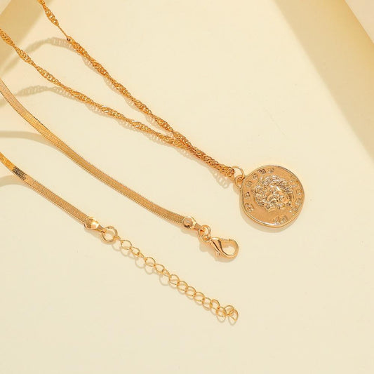 Jewelry Fashion Double Flat Snake Chain Ladies Clavicle Chain ISN Popular Retro Coin Pendant Necklace