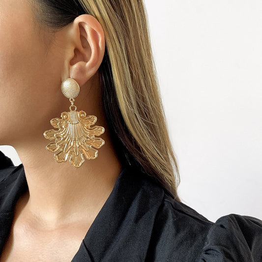 Jewelry fashion personality metal three-dimensional goldfish earrings trend simple several shield earrings women