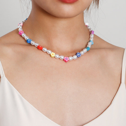 Jewelry acrylic pearl creative simple ladies necklace ins soft pottery flower pendant