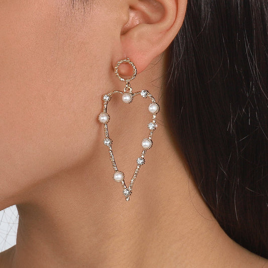 E155 Jewelry Hollow Geometric Love Exaggerated Earrings Imitation Pearl Rhinestone Temperament Earrings Women