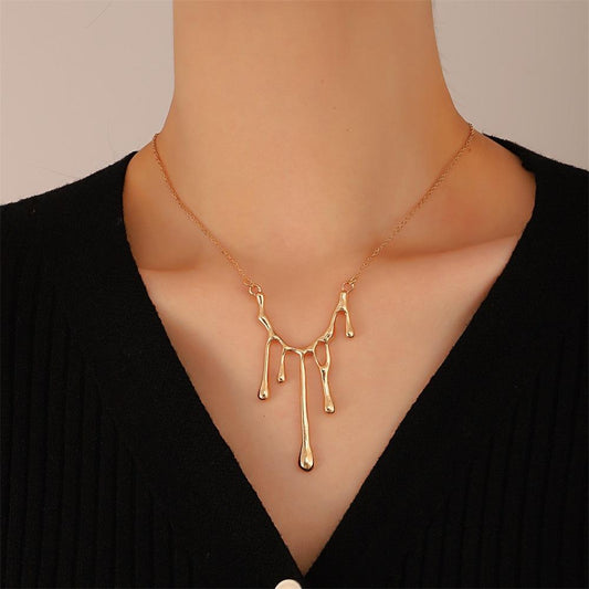 Cold and fresh water drop lava pendant necklace ins niche sweet cool hip-hop long sweater chain trend street shooting