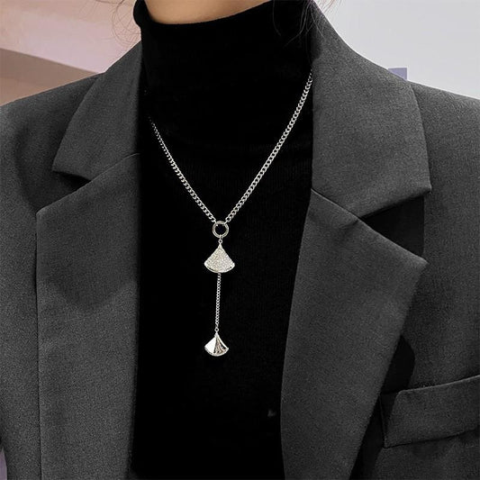 Explosive fan-shaped micro-inlaid light luxury fashion tassel sweater chain female niche design high-end clavicle chain
