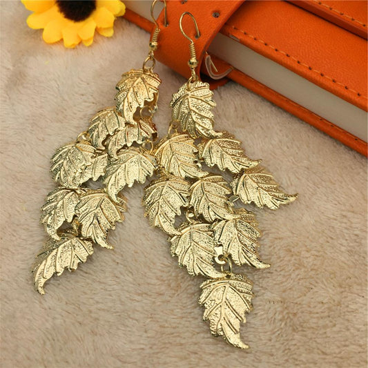 Direct Supply Fashion Metal Leaf Ladies Earrings Pop Earrings