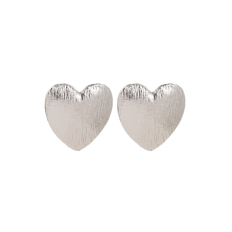 Trendy Heart Earrings Exaggerated Atmosphere Metal Frosted Retro Earrings Fashion Hipster Jewelry