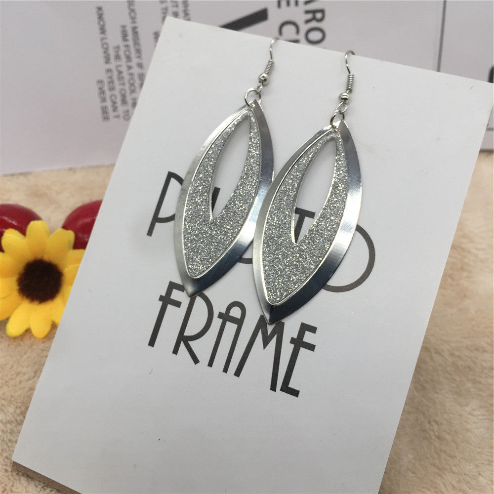 Hollow-out Atmospheric Dinner Party Peach-shaped Ladies Frosted Earrings Summer