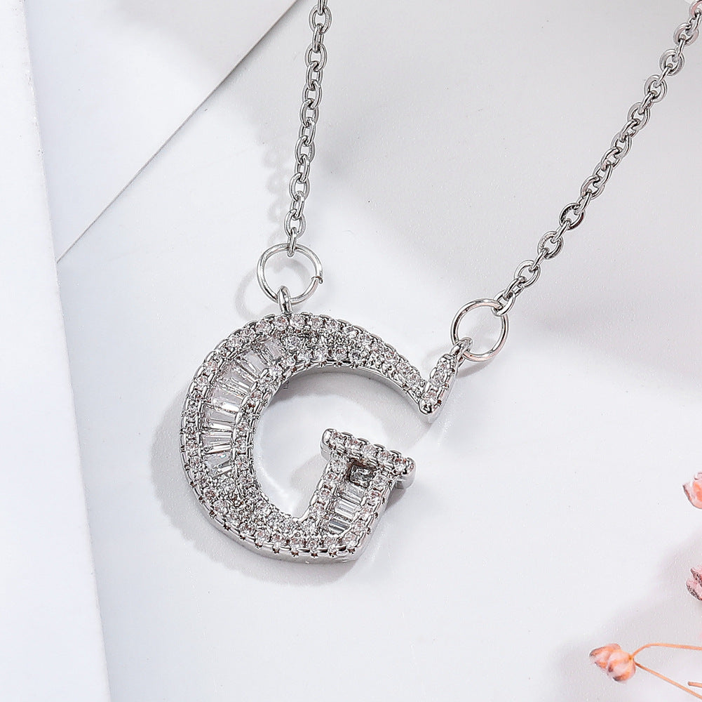 26 letter item jewelry wife's romantic travel copper micro-inlaid pendant Xie Na with the same style of personalized necklace jewelry