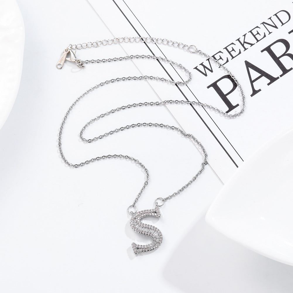 26 letter item jewelry wife's romantic travel copper micro-inlaid pendant Xie Na with the same style of personalized necklace jewelry