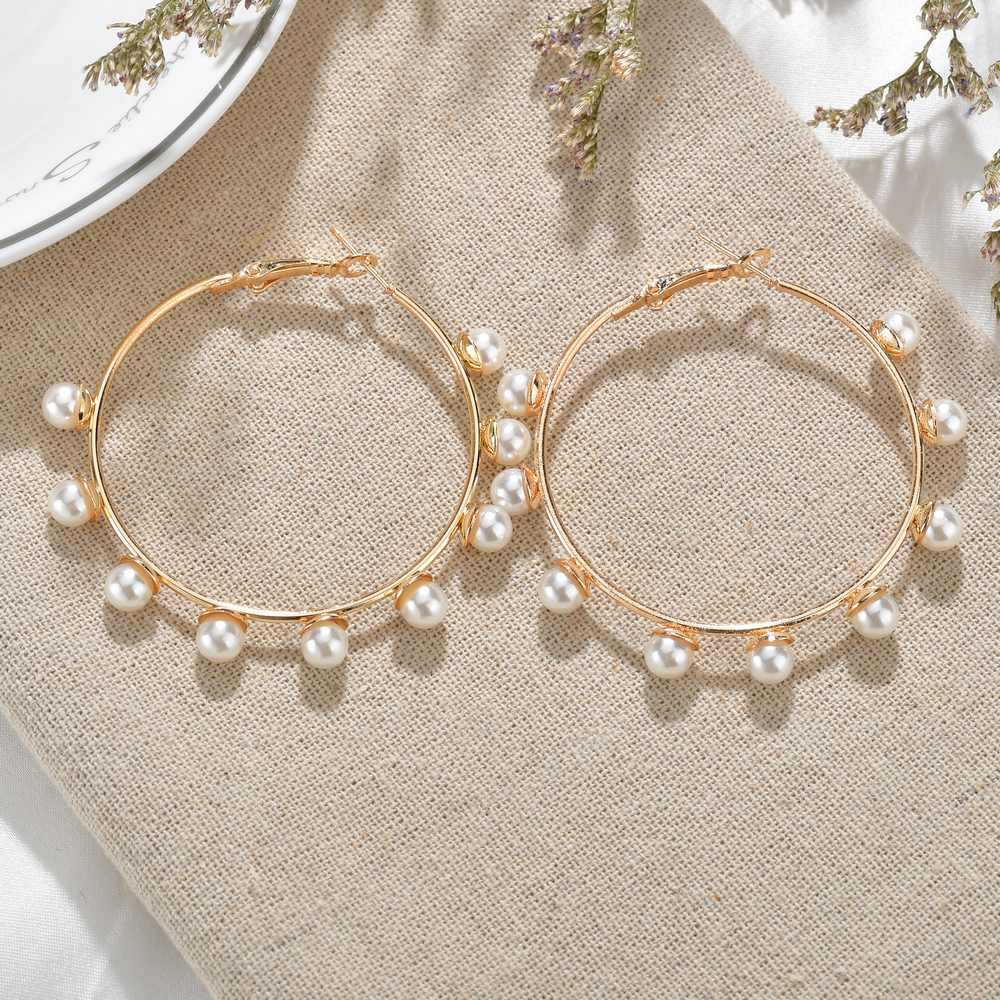 Big circle earrings creative retro minimalist exaggerated personality winding faux pearl earrings