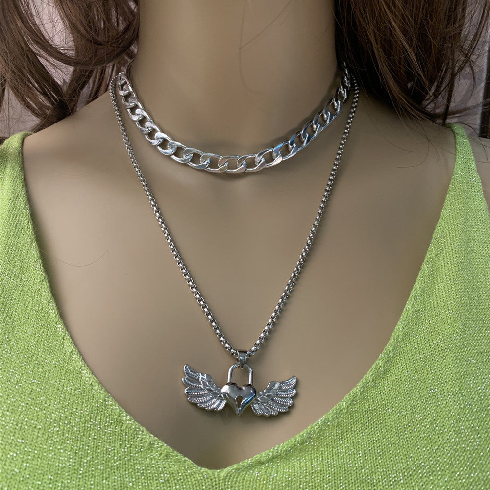 Jewelry LOVE key thick chain necklace female simple personality peach heart lock wing necklace