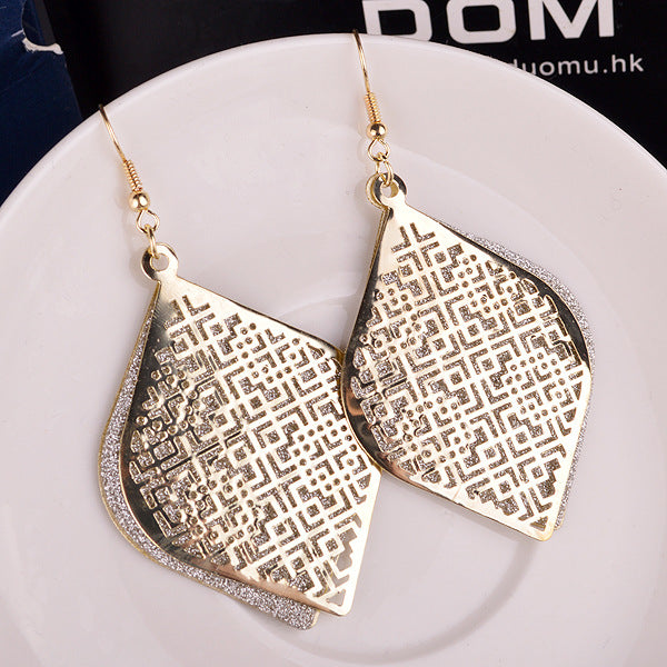 Supply boutique ear jewelry Hollow Chinese earrings multi-layer alloy frosted earrings