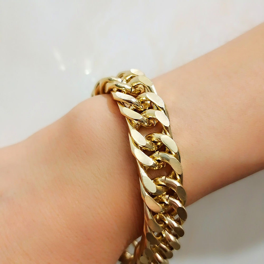 Simple multi-layer alloy necklace fashion street shooting twist chain mix and match double-layer short chain clavicle chain female