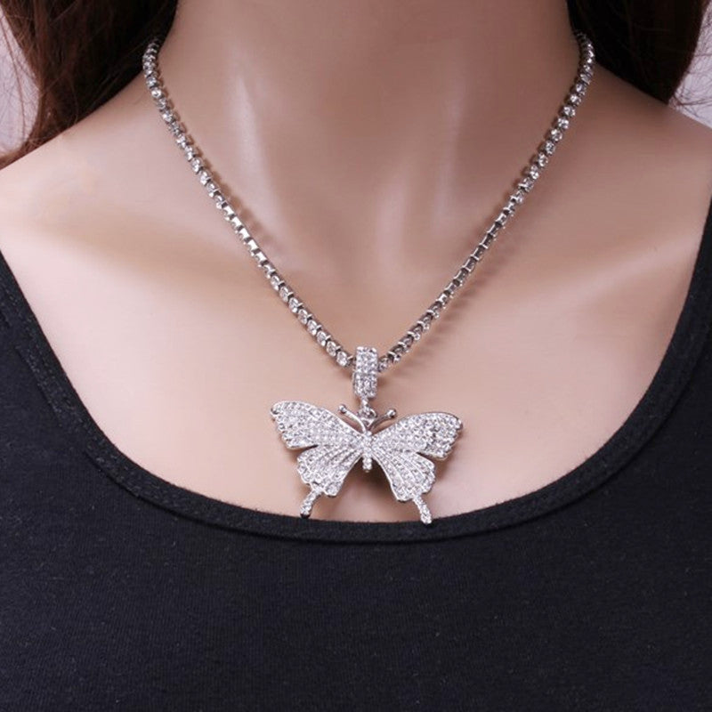 Jewelry Personality Geometric Fashion Butterfly Pendant Necklace Women's Popular Butterfly Diamond Set Necklace